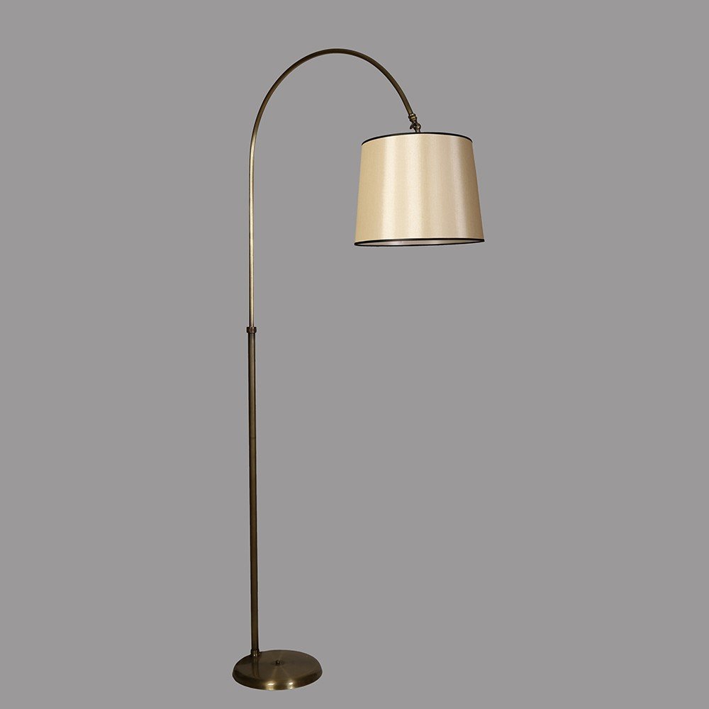 L8251-7 Floor Lamp