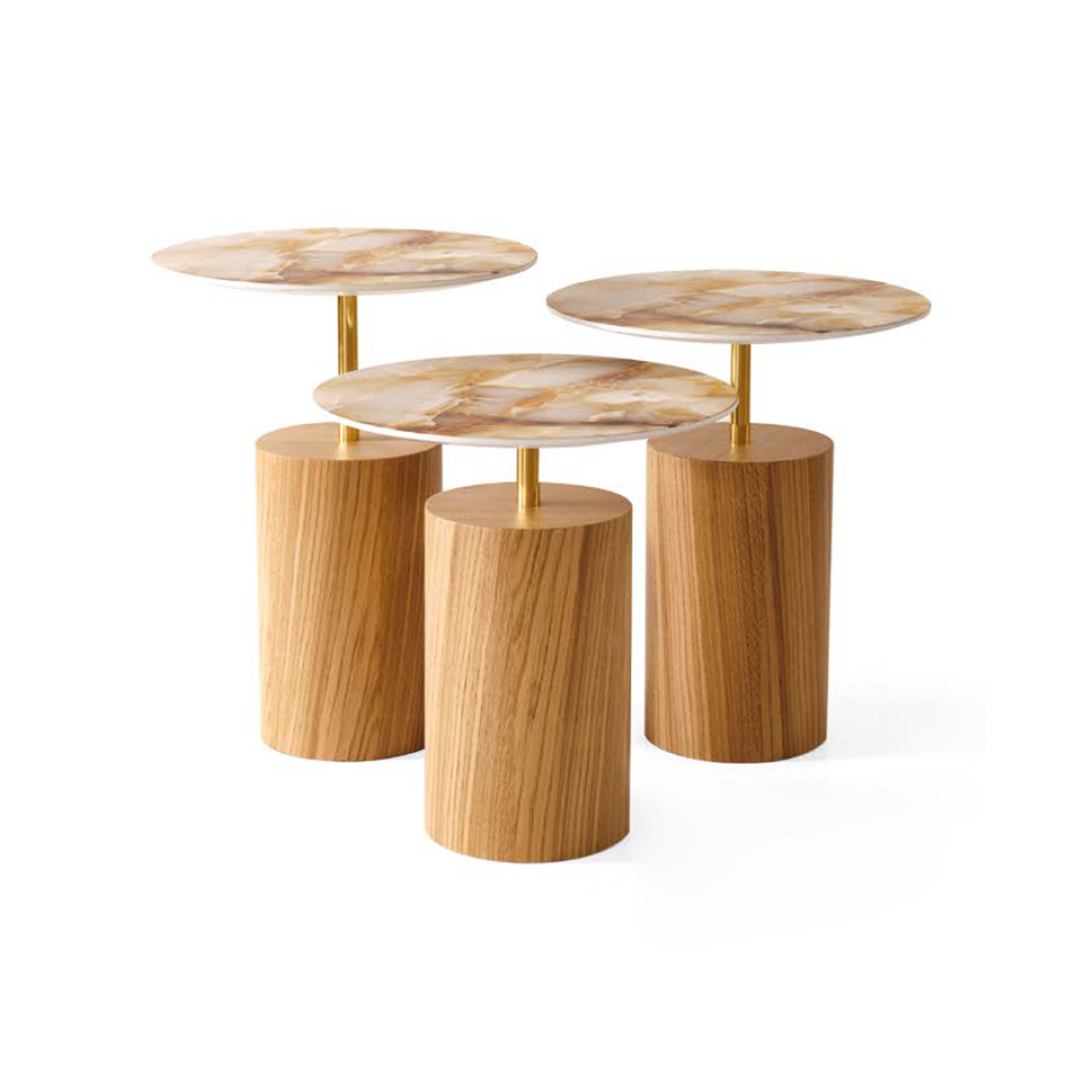 SHW387 Nest Table