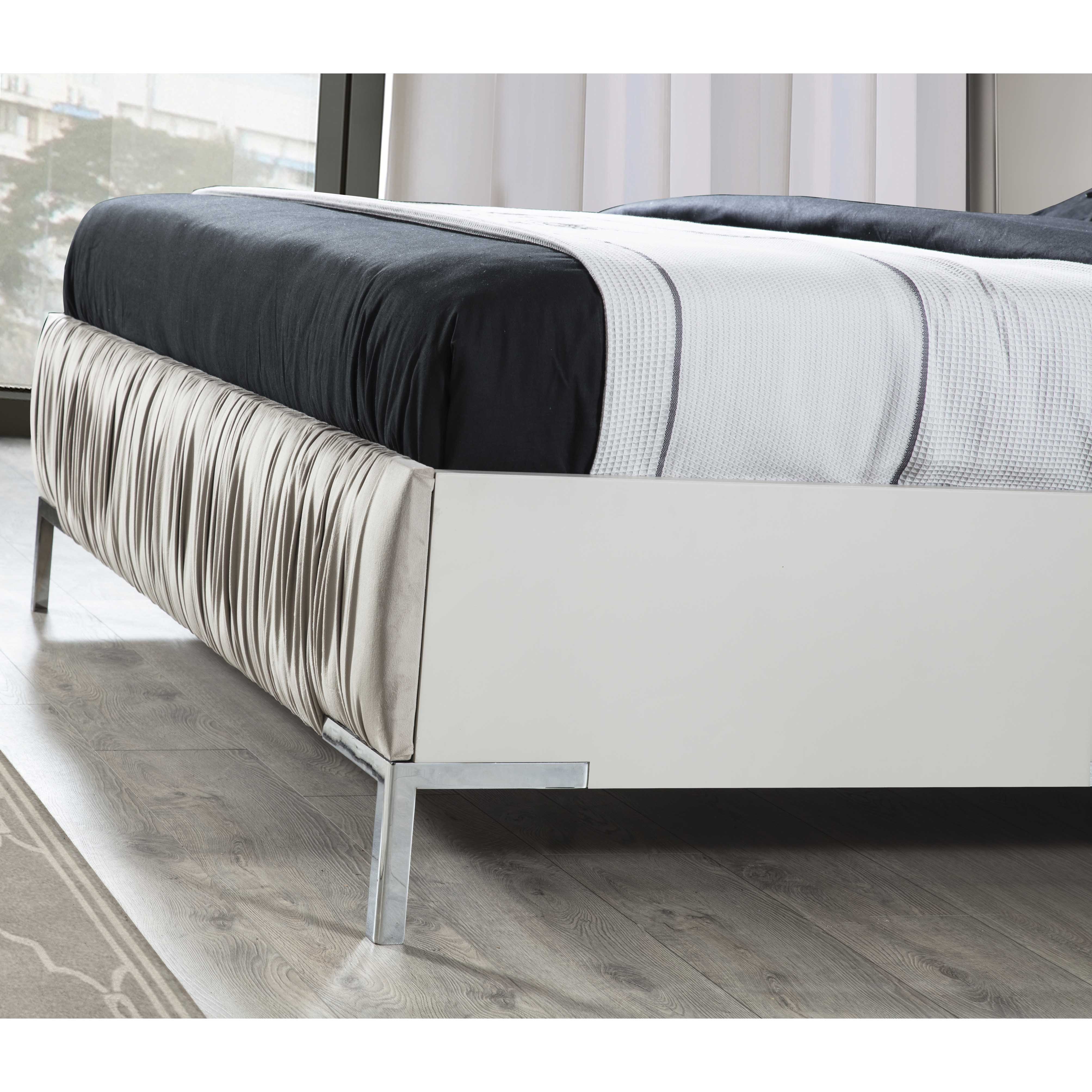 Silver Bed With Storage