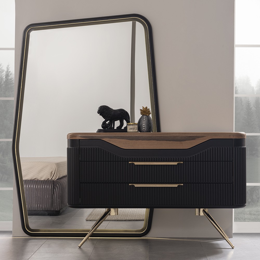 Hermes Dresser with Mirror