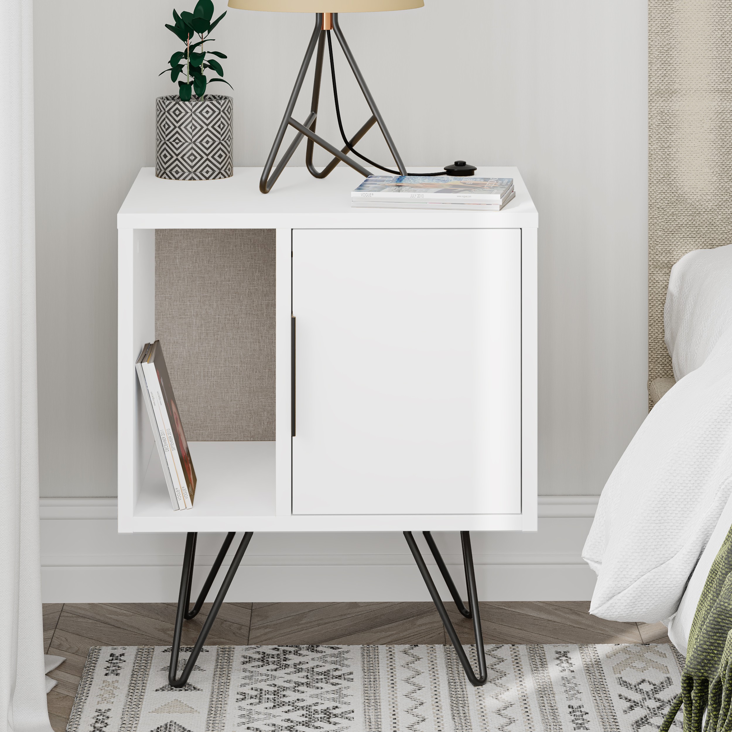 Glynn Nightstand White - White