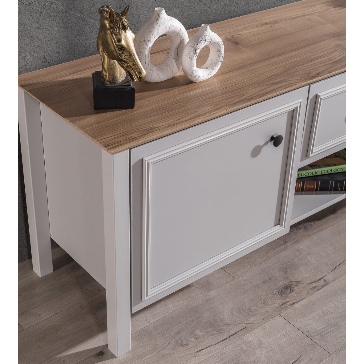 Respiro Tv Stand