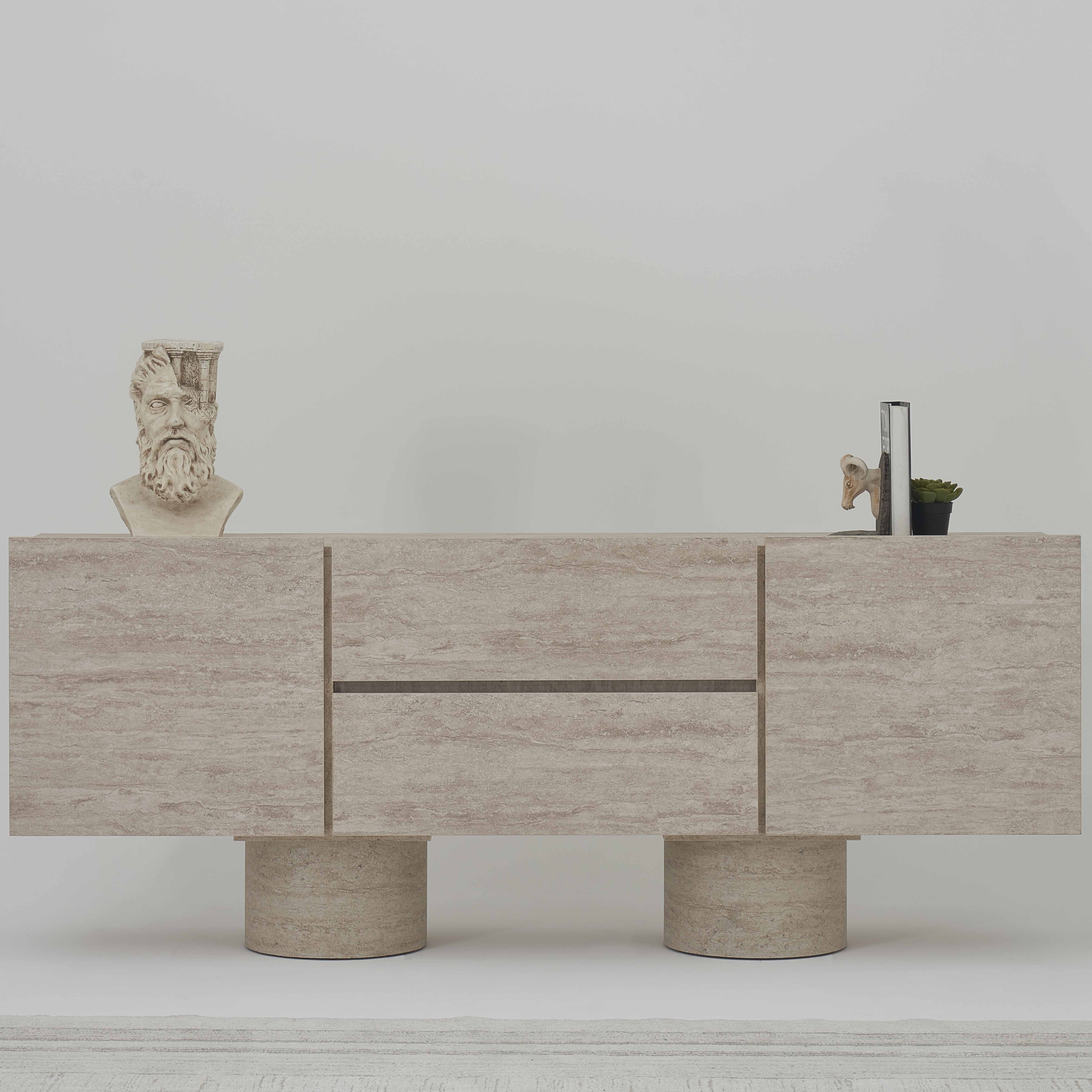 Roma Console