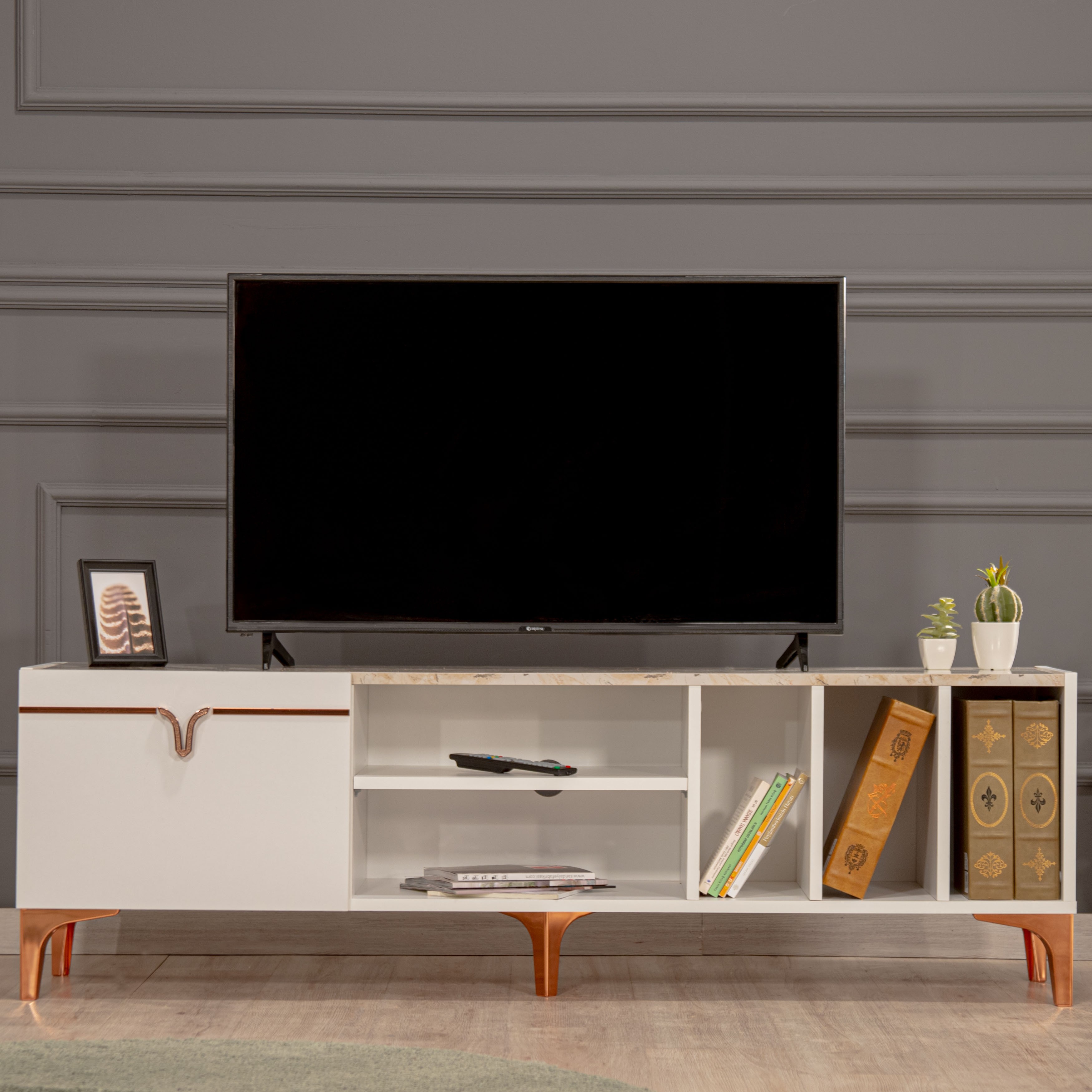 Pietra Tv Stand 