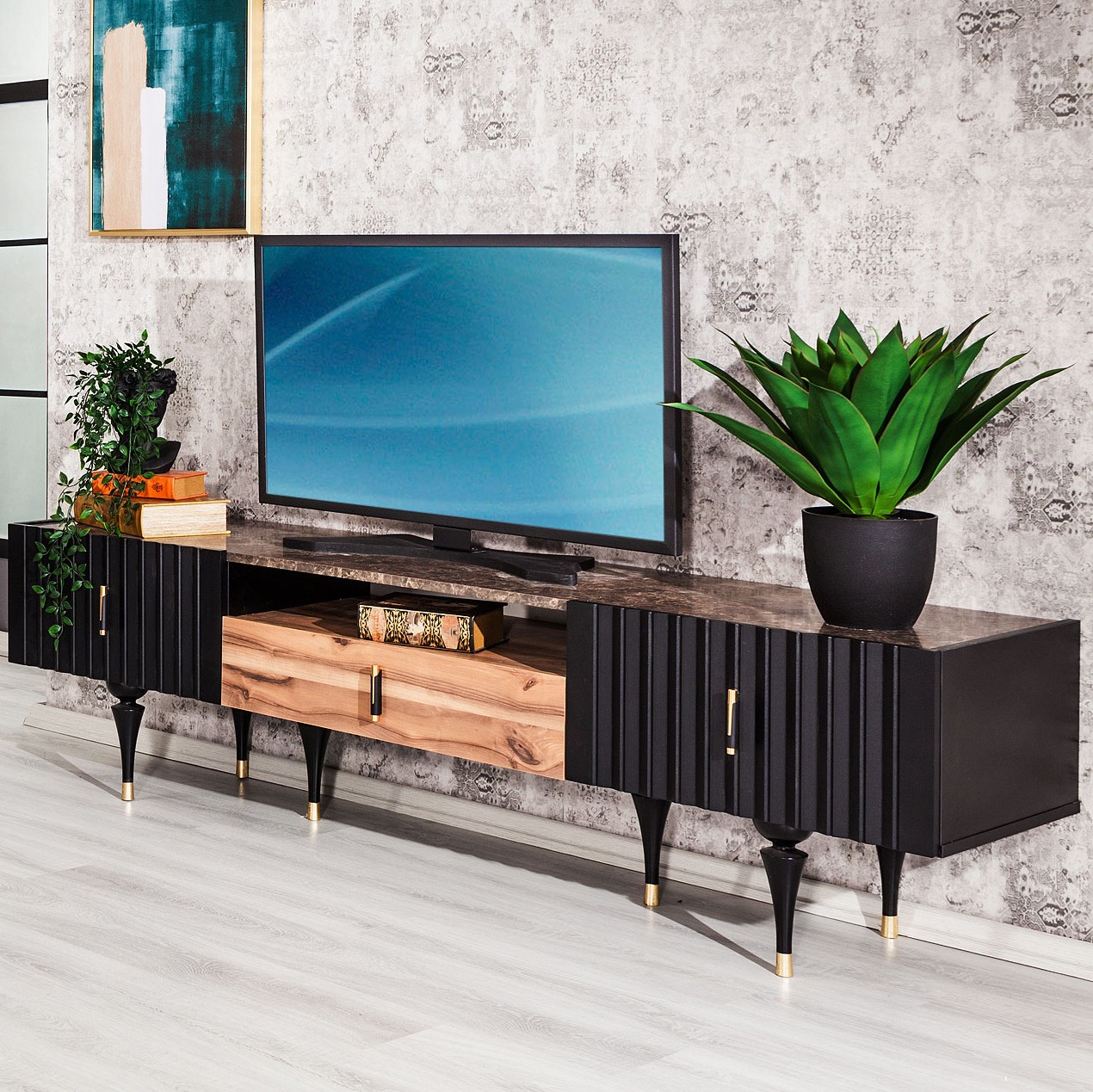 Urla Tv Stand