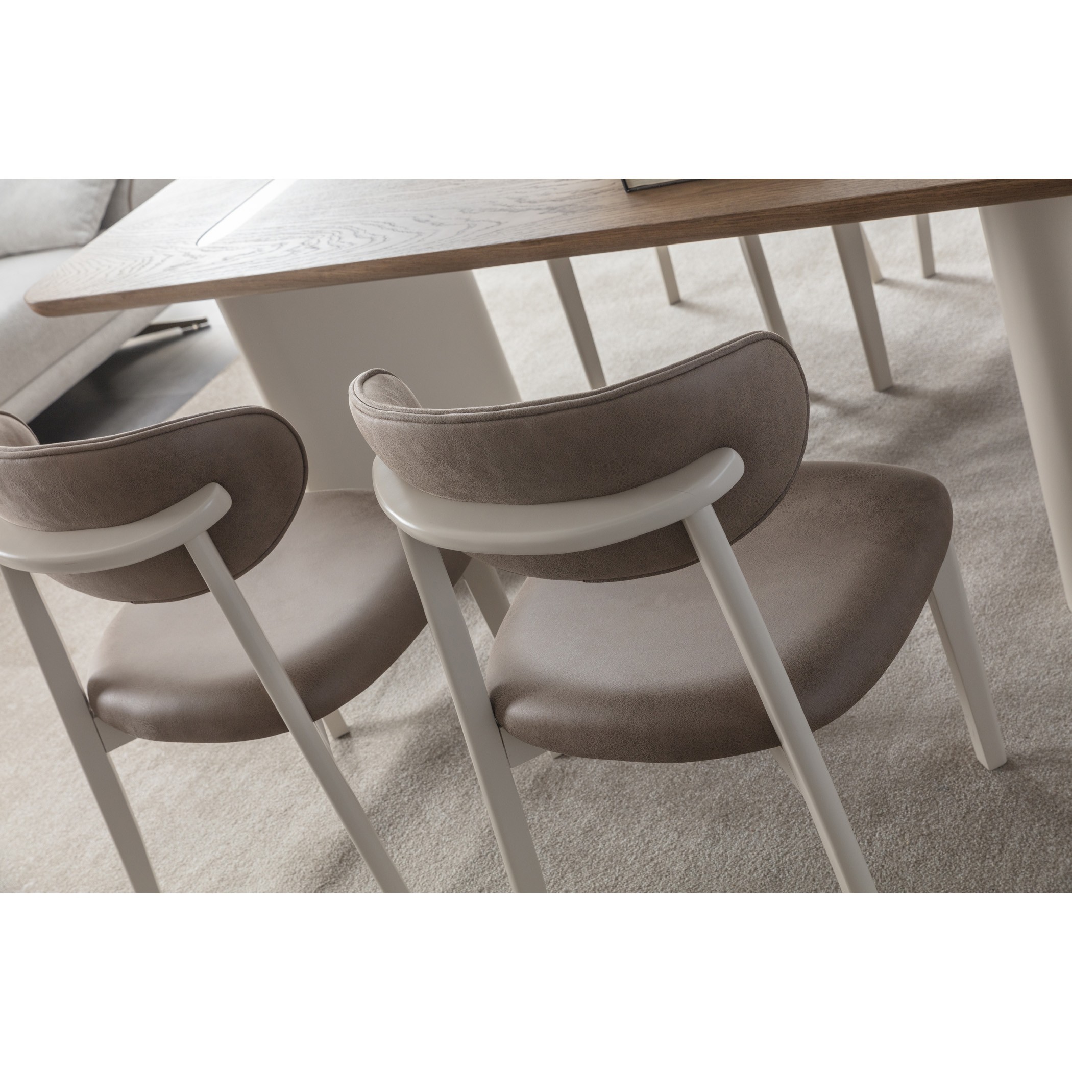 Line Vol2 Dining Chair