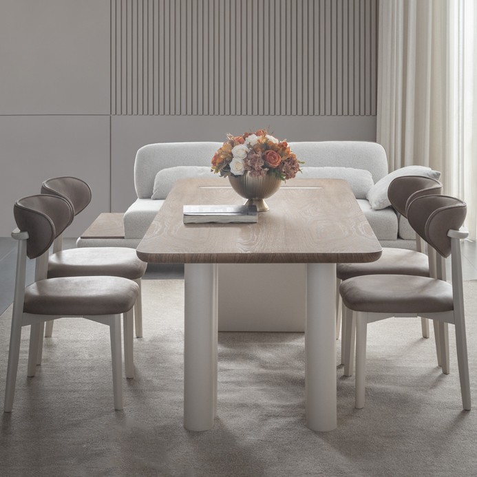 Line Vol2 Dining Chair