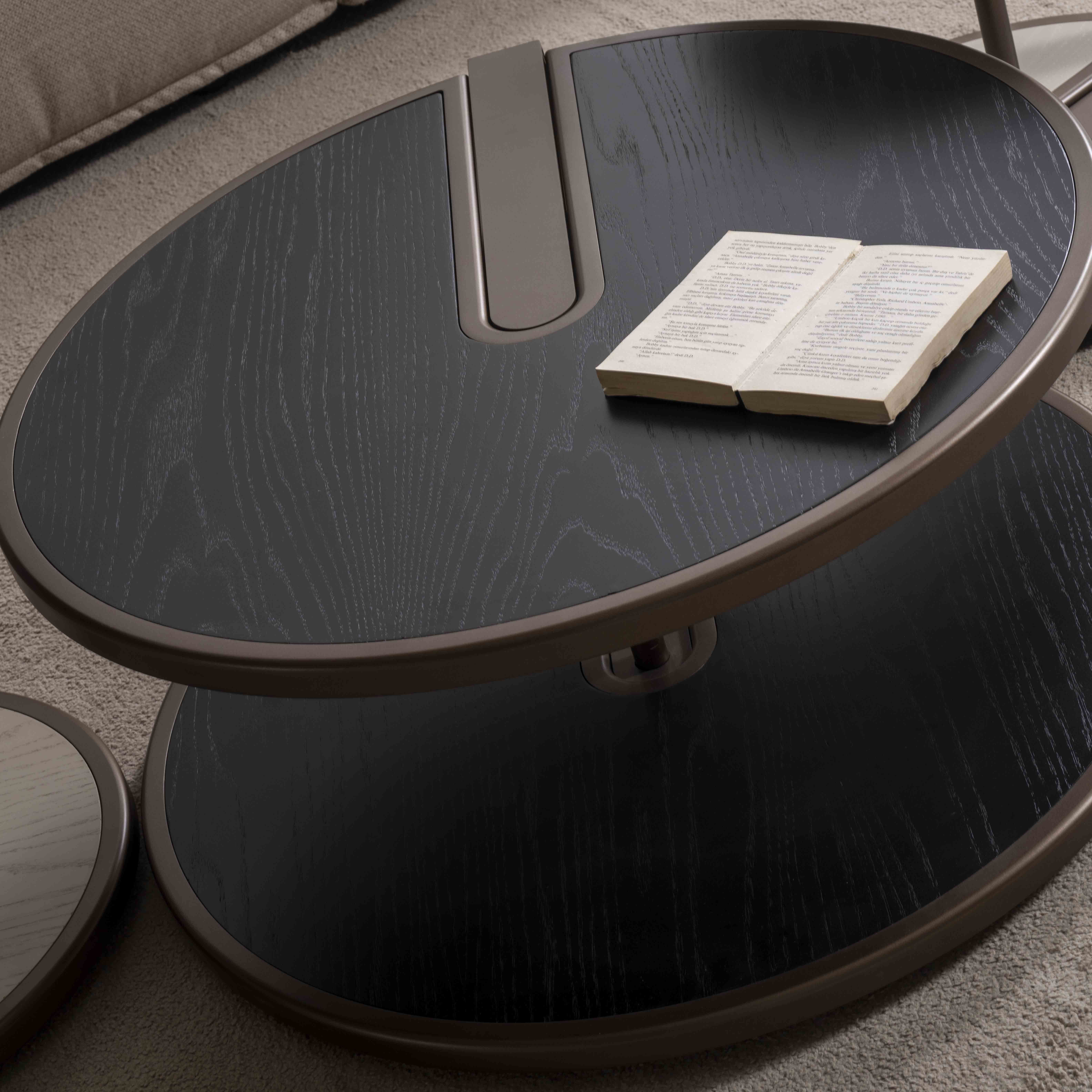 Desiree Center & Side*2 Tables