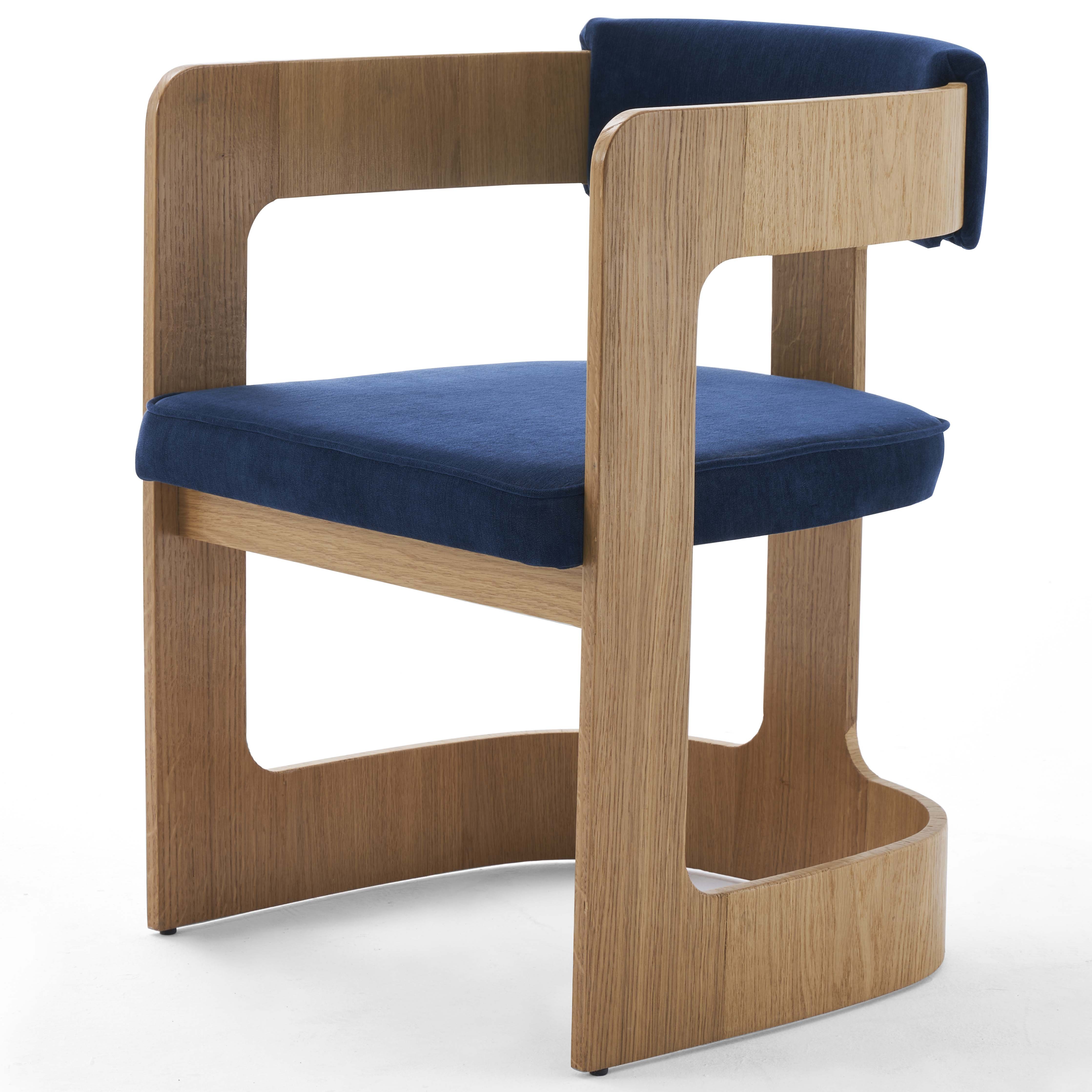 Barisca Chair