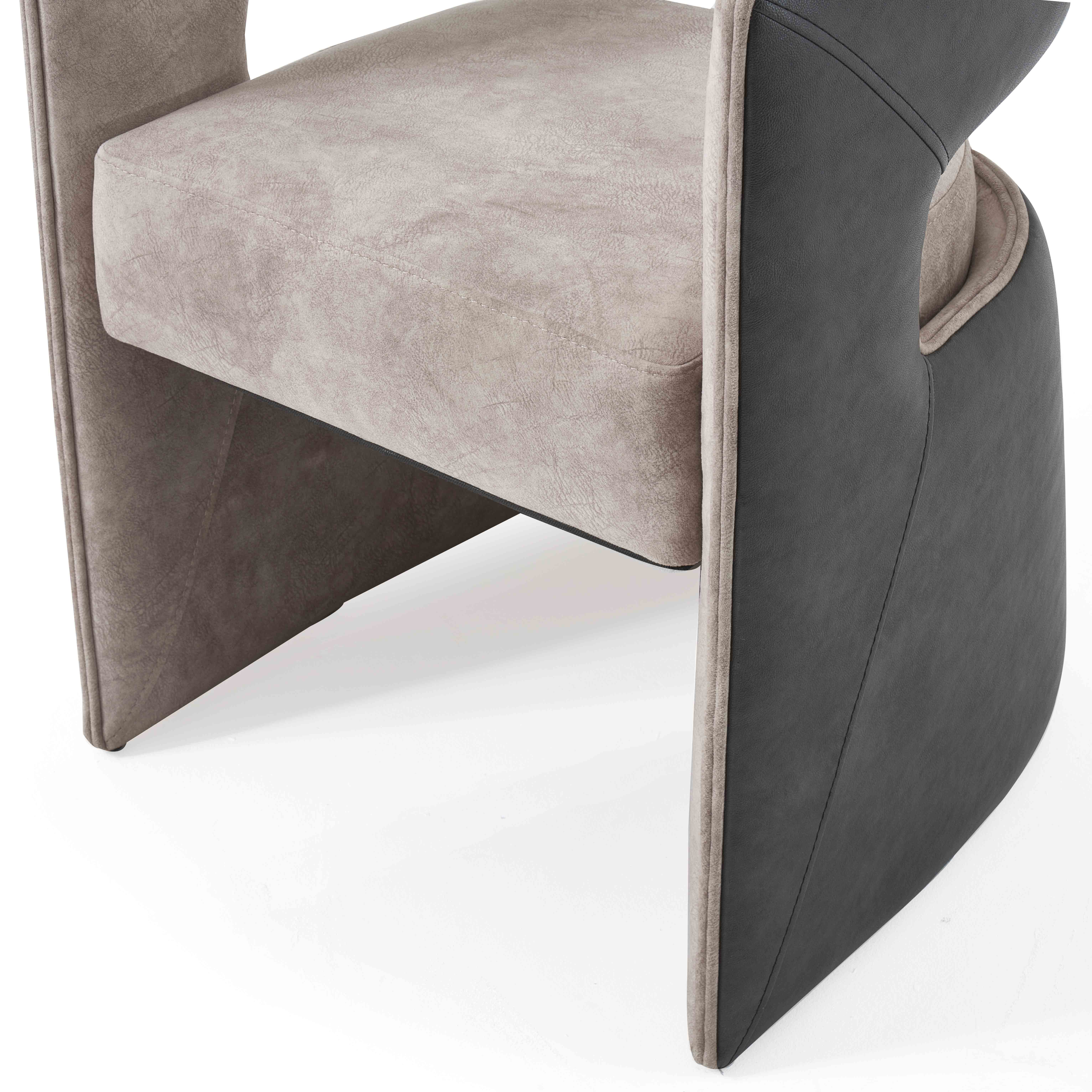 Line Vol4 Chair