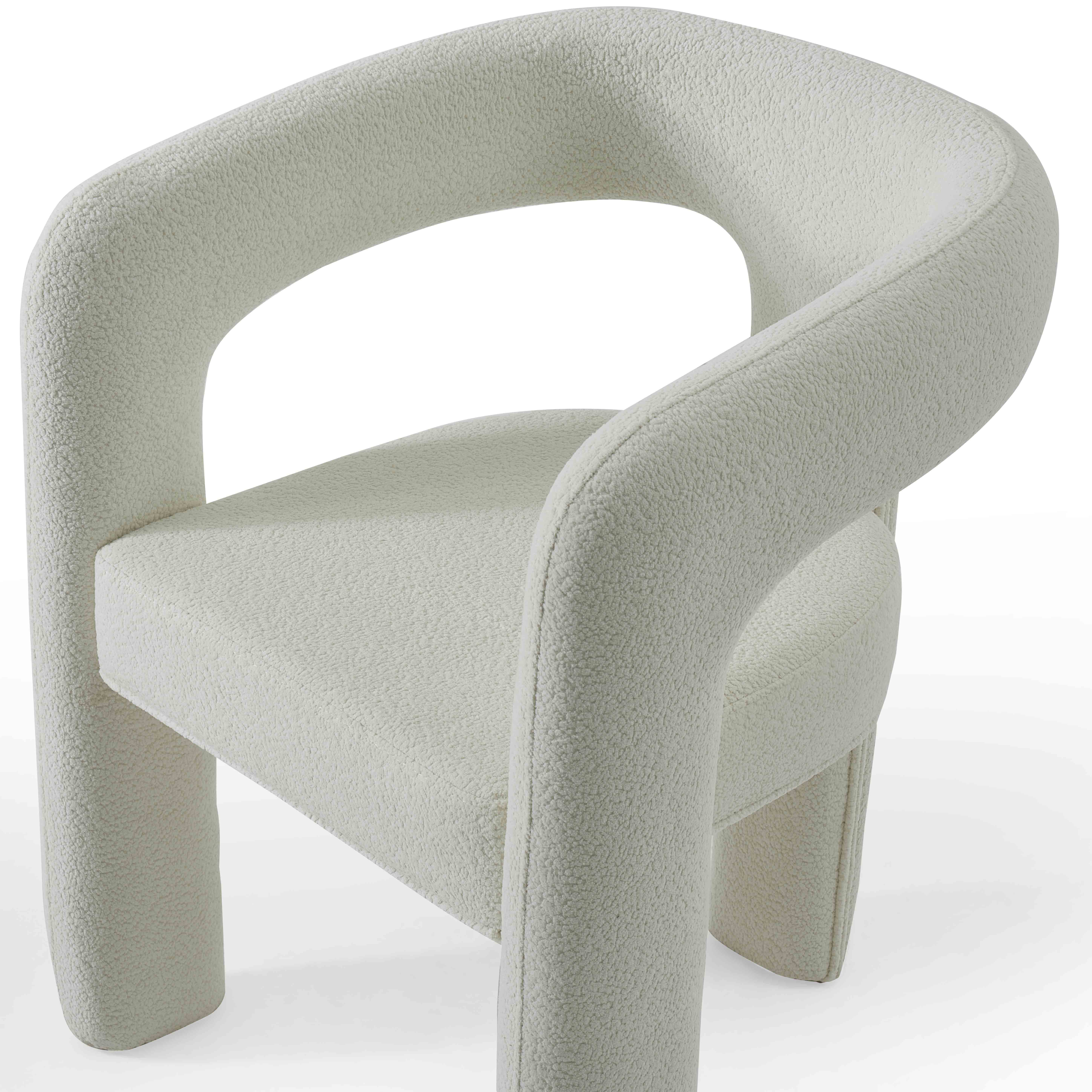 T&T Chair