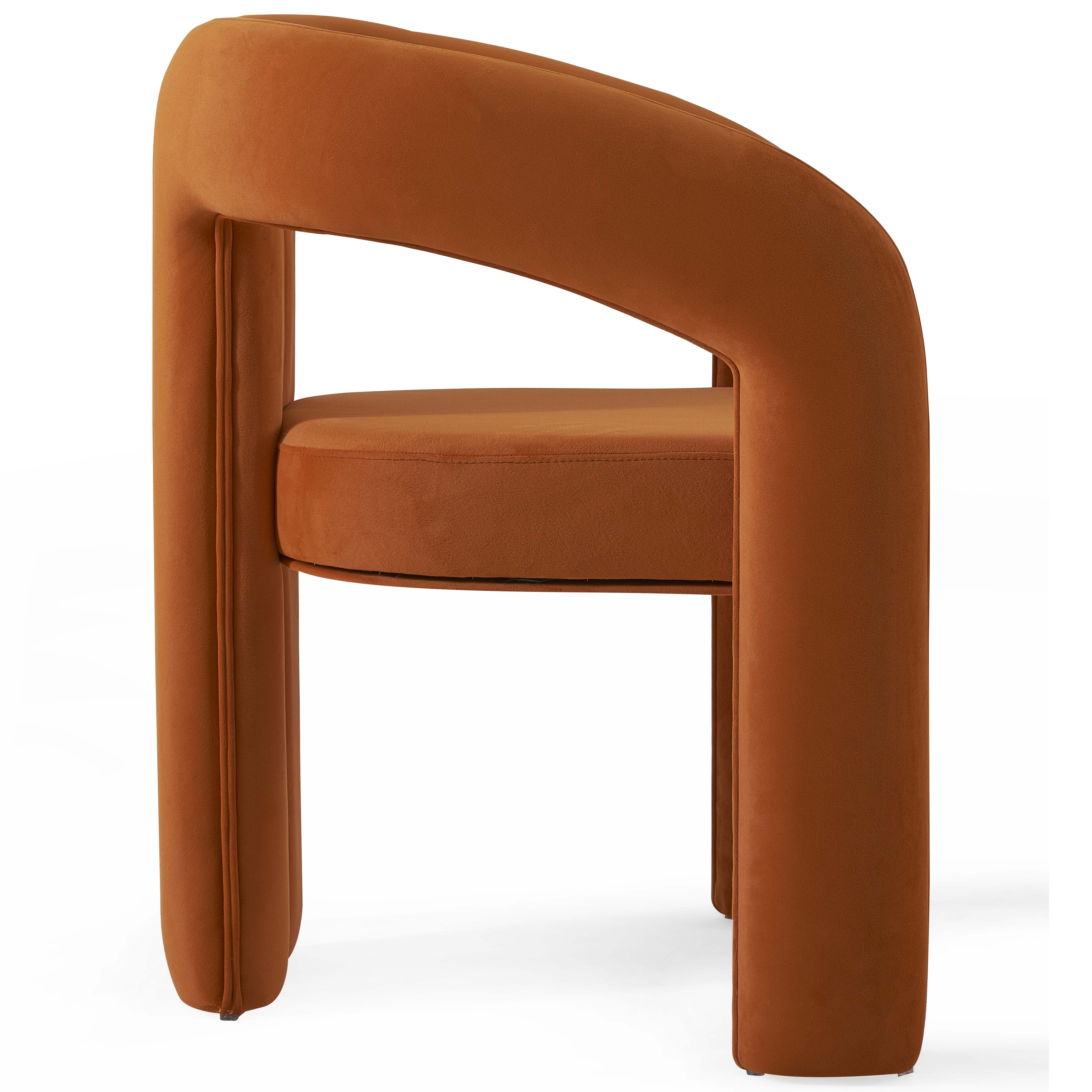 M&M Vol1 Chair