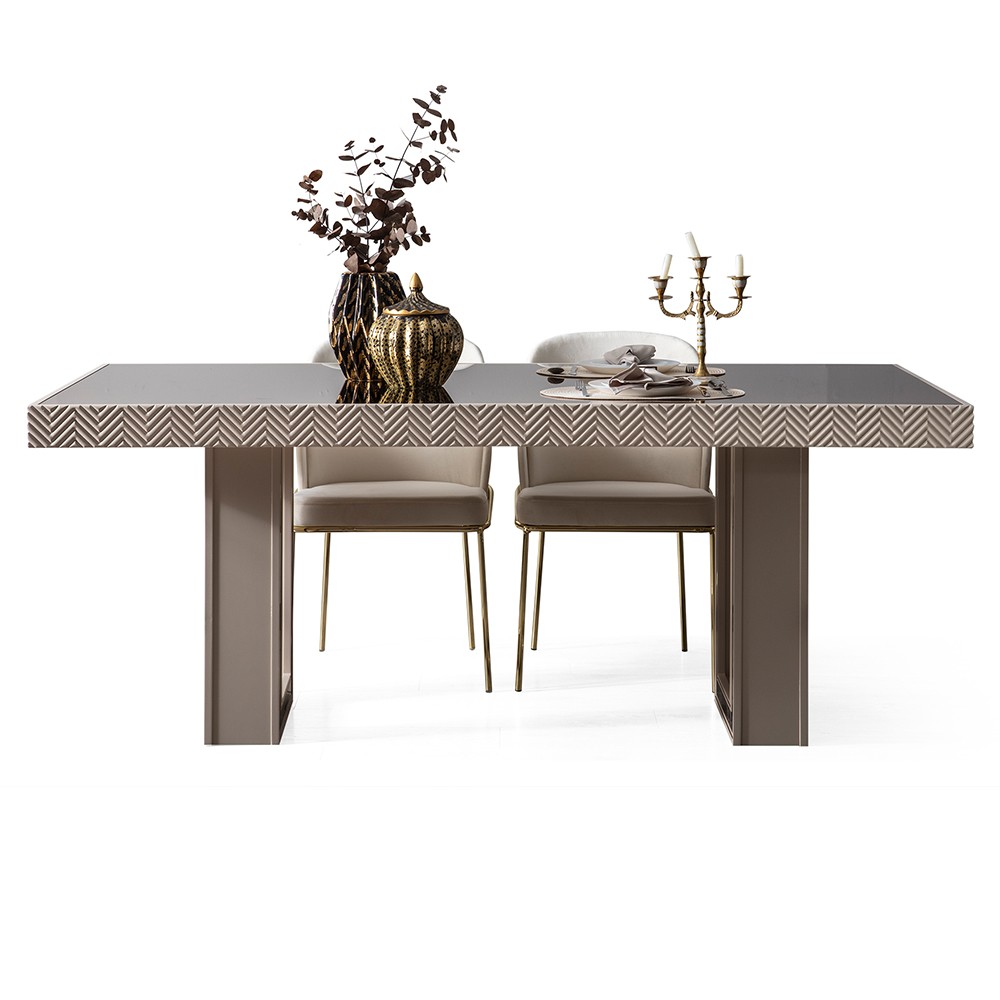Mono Dining Table