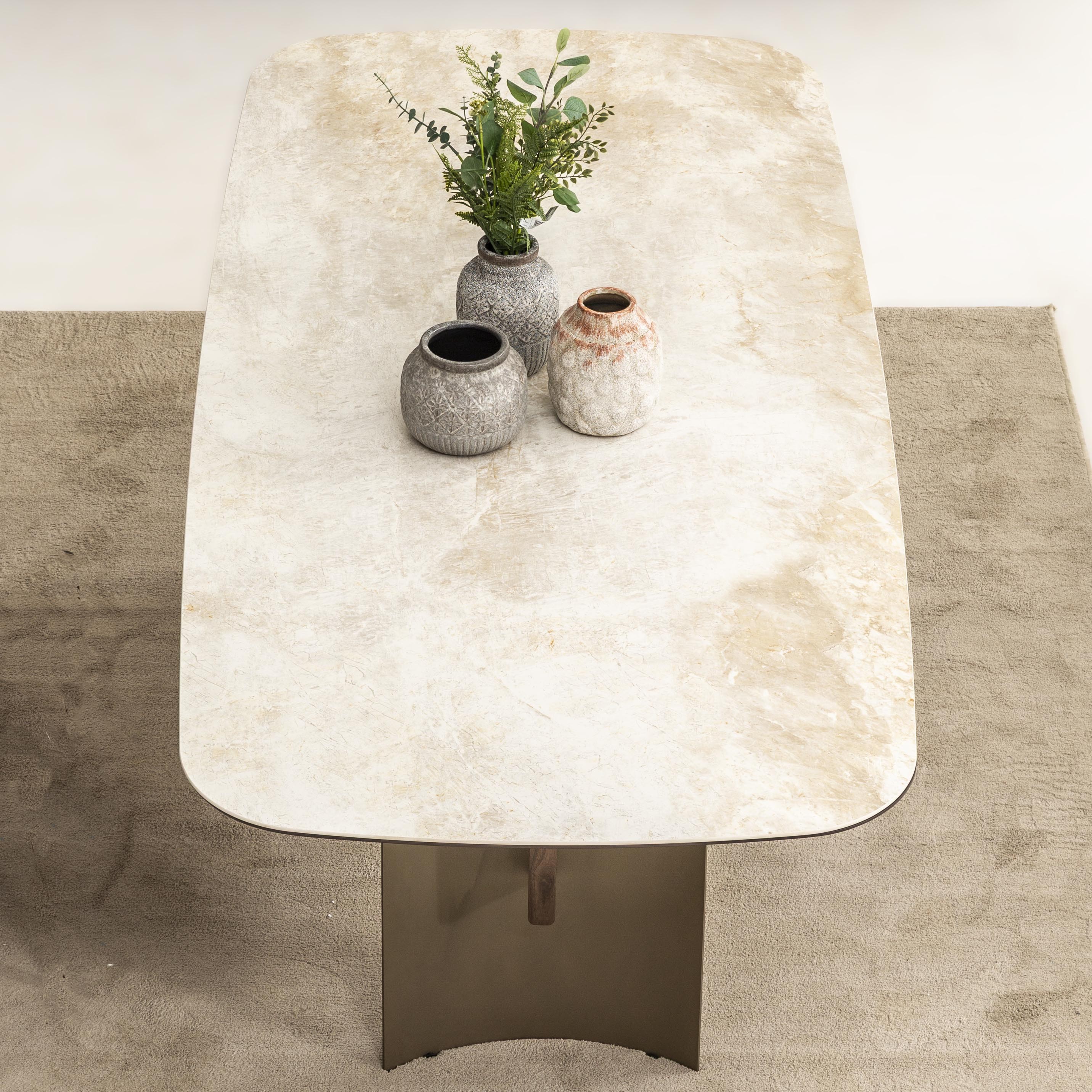 Olimpo Dining Table