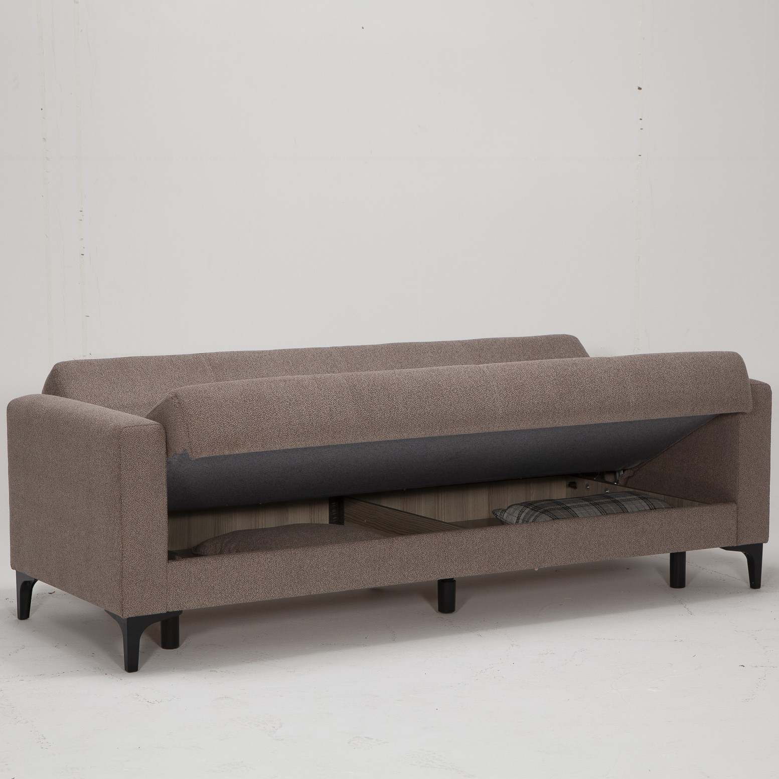 Luma Vol2 3 Seater