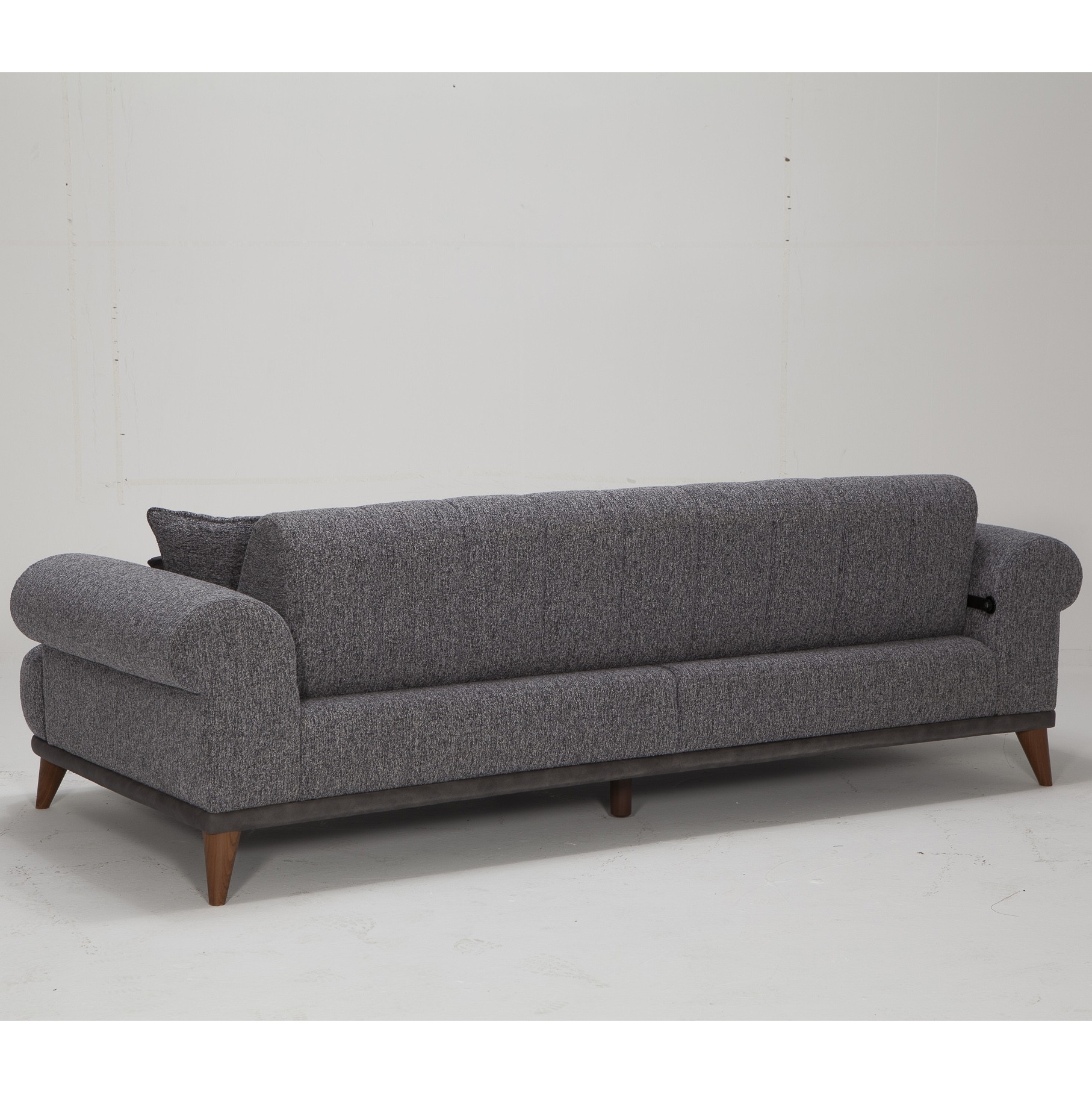 Luma Vol1 3 Seater