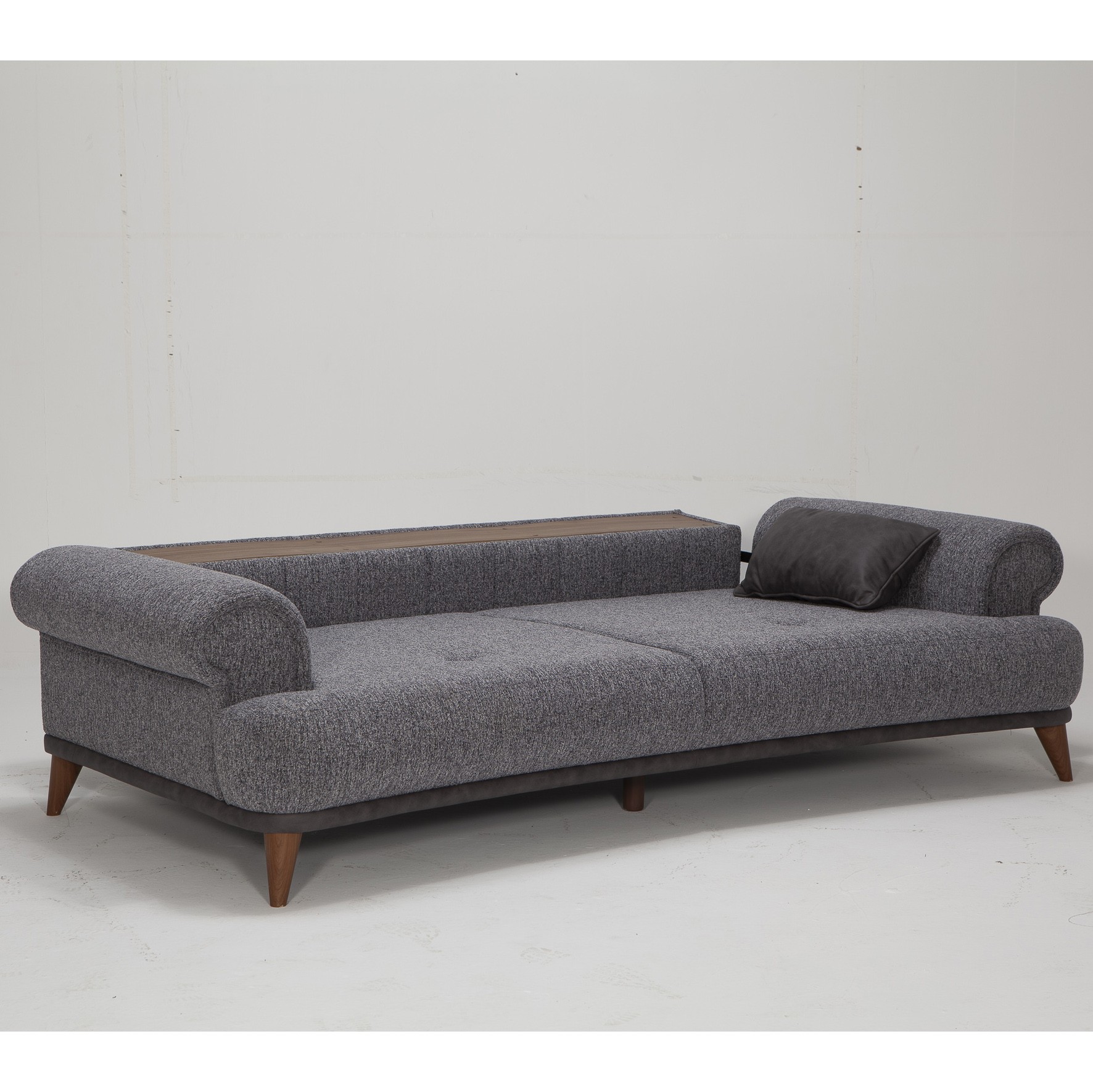 Luma Vol1 3 Seater