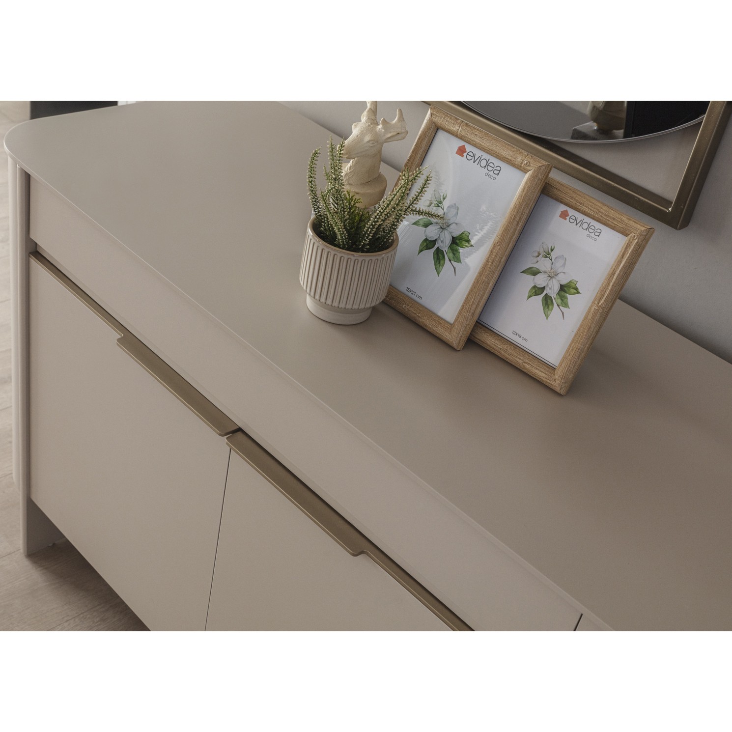 Bubble Vol1 Dining Room