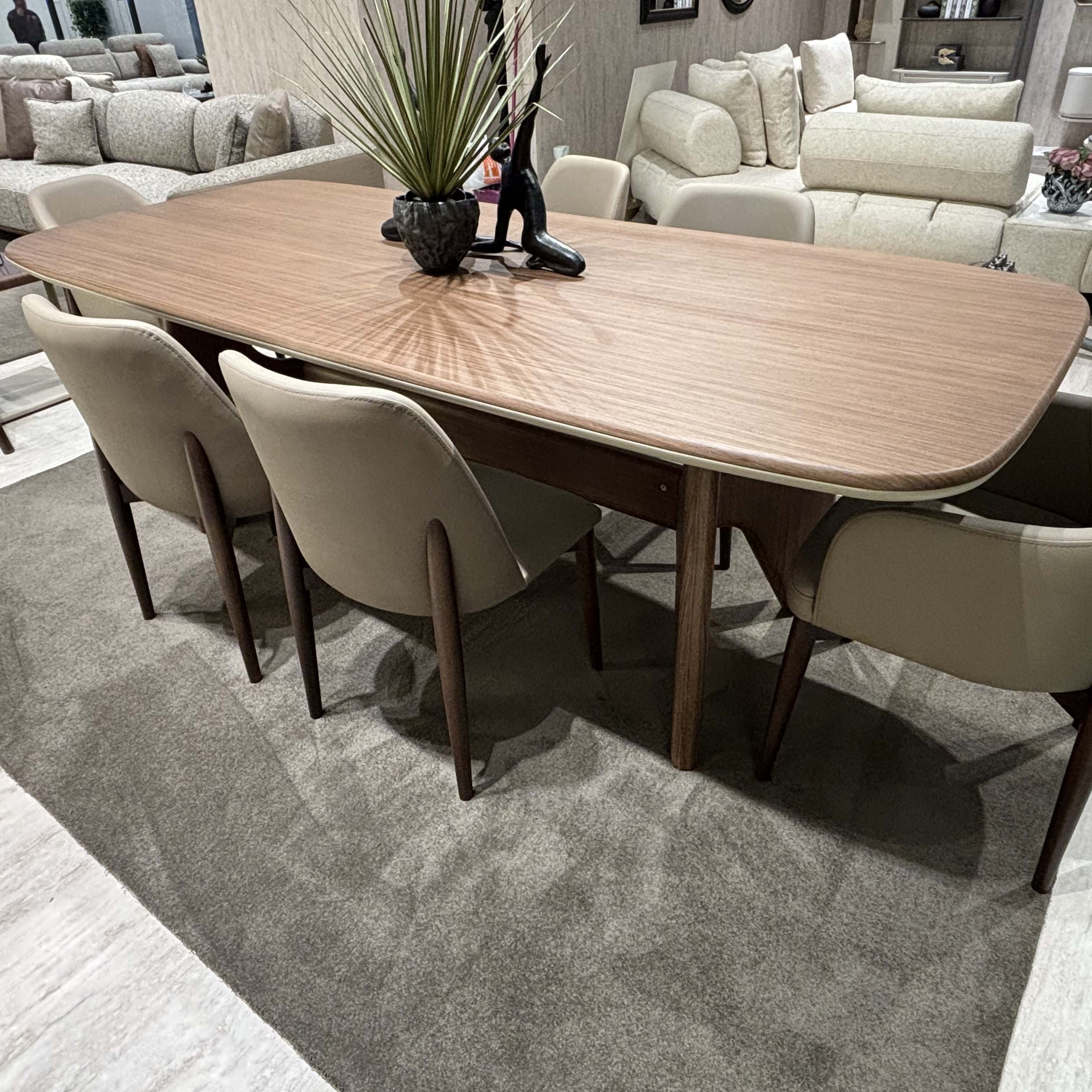 Lima Dining Table